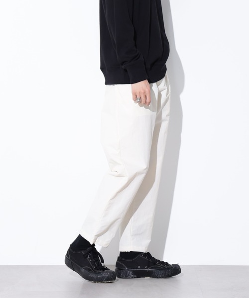 Apo(s)ture(アポスチャー)の「JOHAN-003/撥水ナイロンタッサーテーパードパンツ(その他パンツ・メンズ・ベージュ/グレー/アイボリー/ブラック・XS/S/M/L/XL)」の15枚目の写真