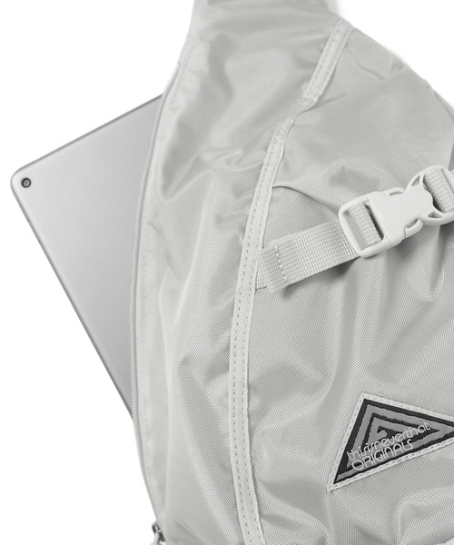 thisisneverthat スリングバッグワンショルダー thisisneverthat（ディスイズネバーザット）の「Washed Nylon
