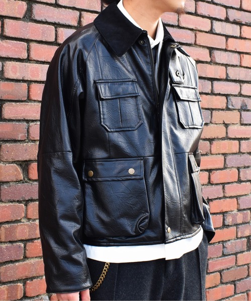 Noen（ノエン）の「ショートフェイクレザージャケット（ブルゾン・メンズ・ブラック・X-LARGE/LARGE/MEDIUM）」の14枚目の写真