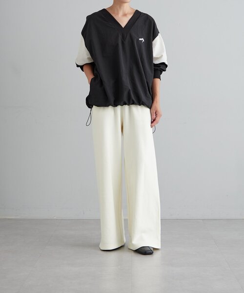 【セール】ナイロンVネックピステ（シャツ/ブラウス）｜earthy（アーシー）
