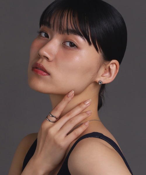 LHME(エルエイチエムイー)の「【WEB限定】“Moment”ハートストーンピアス/クリア/サージカルステンレス(金属アレルギー対応)【LHME / エルエイチエムイー】(ピアス(両耳用)・レディース・シルバー/ゴールド・ONE SIZE)」の9枚目の写真