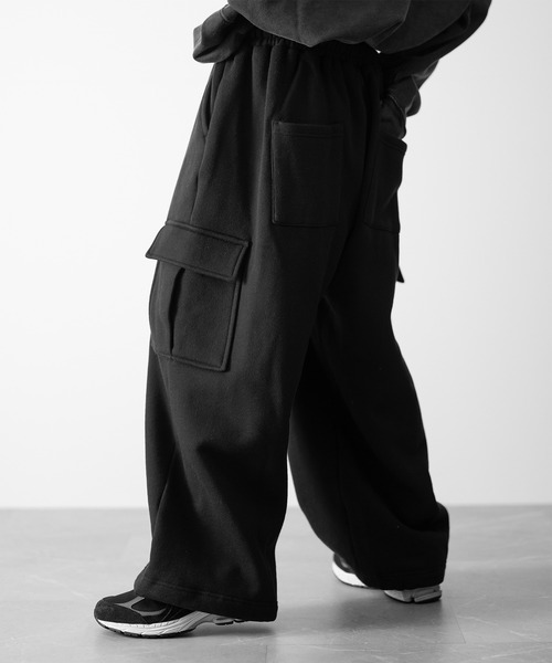 RUUBON（ルーボン）の「【RUUBON】brushed lining sweat cargo pants / 裏起毛スウェットカーゴパンツ（スウェットパンツ・メンズ・ブラック/グレー・S/M/L）」の9枚目の写真