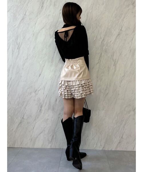 dazzlin（ダズリン）の「バックオープンフリルニットプルオーバー（ニット/セーター・レディース・ブラック/オフホワイト/グレー/ピンク・FREE）」の18枚目の写真