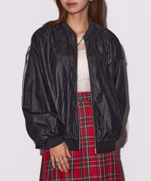 MAISON BREEZE reveur（メゾンブリーズレヴール）の「【MAISON BREEZE reveur】チュールドッキングブルゾン MA-1 ジャケット　DTK（ブルゾン・レディース・チャコールグレー/ブラック/アイボリー・FREE）」の3枚目の写真