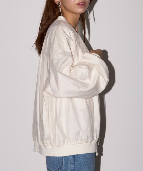 MAISON BREEZE reveur（メゾンブリーズレヴール）の「【MAISON BREEZE reveur】チュールドッキングブルゾン MA-1 ジャケット　DTK（ブルゾン・レディース・チャコールグレー/ブラック/アイボリー・FREE）」の10枚目の写真