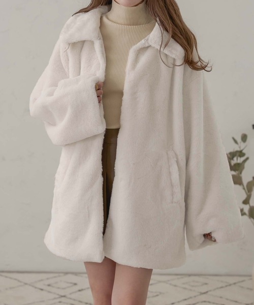 Ambre Neige(アンブルネージュ)の「フェイクファーコート/WEB/EC限定商品(その他アウター・レディース・アイボリー/モカ/ピンクベージュ・MEDIUM/SMALL)」の13枚目の写真