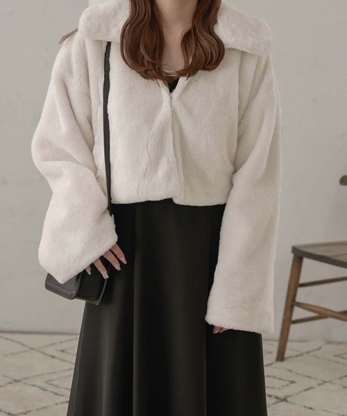 Ambre Neige(アンブルネージュ)の「フェイクファーコート/WEB/EC限定商品(その他アウター・レディース・アイボリー/モカ/ピンクベージュ・MEDIUM/SMALL)」の19枚目の写真