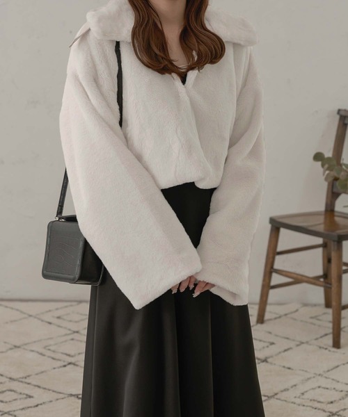 Ambre Neige(アンブルネージュ)の「フェイクファーコート/WEB/EC限定商品(その他アウター・レディース・アイボリー/モカ/ピンクベージュ・MEDIUM/SMALL)」の20枚目の写真