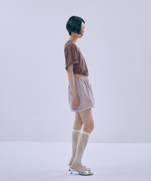 EN NEUME(エンノイム)の「Logo Printed Tee(Tシャツ/カットソー・レディース・ライトベージュ/オフホワイト/ブラウン・FREE)」の13枚目の写真