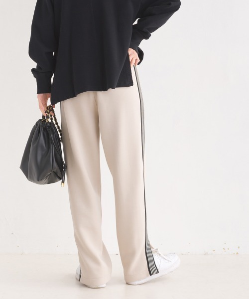 OMNES(オムネス)の「ダンボールニットライン入りトラックパンツ(スウェットパンツ・レディース・グリーン/ベージュ/ブラック・LARGE/MEDIUM)」の11枚目の写真