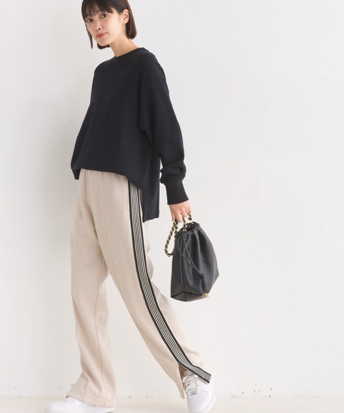 OMNES(オムネス)の「ダンボールニットライン入りトラックパンツ(スウェットパンツ・レディース・グリーン/ベージュ/ブラック・LARGE/MEDIUM)」の22枚目の写真