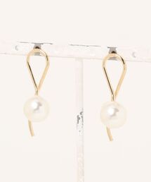 natural couture | パール付ゴールドピアス(ピアス（両耳用）)