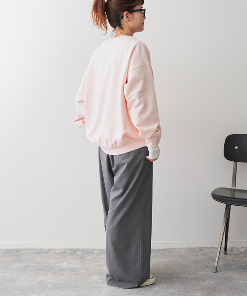 Spick & Span(スピックアンドスパン)の「《WEB限定 / 追加》ルーズロゴスウェット(スウェット・レディース・ライトグレー/ピンク系その他・FREE)」の21枚目の写真
