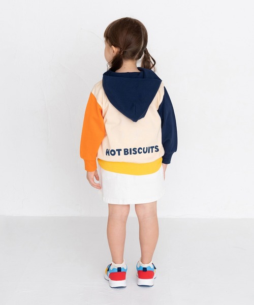 HOT BISCUITS(ホットビスケッツ)の「マルチカラー配色切り替え ロゴパーカー(パーカー・キッズ・オレンジ・110cm/100cm/90cm/120cm/80cm)」の11枚目の写真
