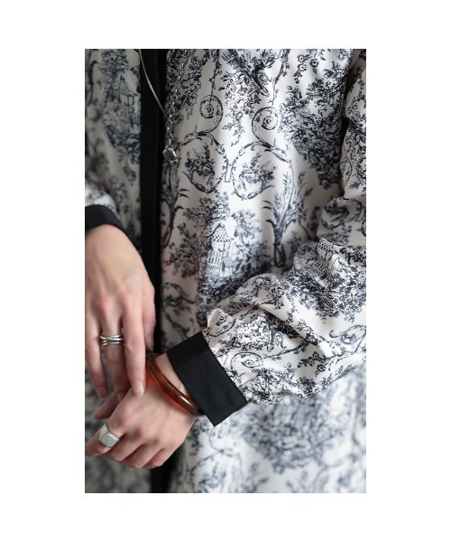 Sawa a la mode（サワアラモード）の「トワルドジュイ風シャツワンピース（ワンピース・レディース・オフホワイト・FREE）」の7枚目の写真