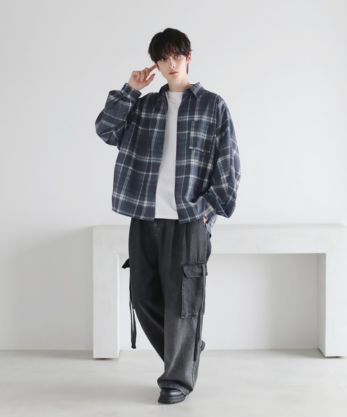 ETELIO（エテリオ）の「【防シワ】コンフォートリラックスドルマン長袖シャツ（シャツ/ブラウス・メンズ・ホワイト/ブラック/ホワイト系/ブルー系/チャコール/ワイン・S/M/L/XL）」の18枚目の写真