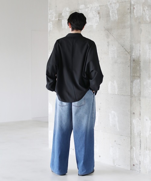 ETELIO（エテリオ）の「【防シワ】コンフォートリラックスドルマン長袖シャツ（シャツ/ブラウス・メンズ・ホワイト/ブラック/ホワイト系/ブルー系/チャコール/ワイン・S/M/L/XL）」の7枚目の写真