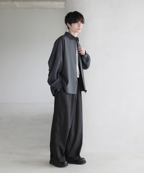 ETELIO（エテリオ）の「【防シワ】コンフォートリラックスドルマン長袖シャツ（シャツ/ブラウス・メンズ・ホワイト/ブラック/ホワイト系/ブルー系/チャコール/ワイン・S/M/L/XL）」の13枚目の写真