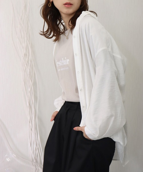 libelle more(リベル モア)の「微光沢シワ加工 裾タック微シアーシャツ(シャツ/ブラウス・レディース・イエロー/オフホワイト/サックスブルー/ブラック・M/L)」の18枚目の写真