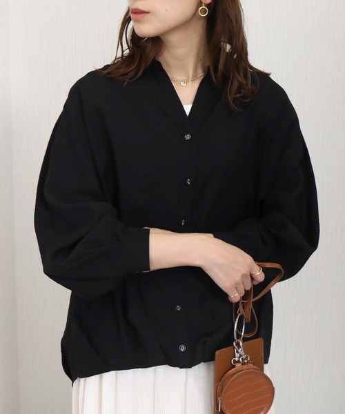 libelle more(リベル モア)の「微光沢シワ加工 裾タック微シアーシャツ(シャツ/ブラウス・レディース・イエロー/オフホワイト/サックスブルー/ブラック・M/L)」の22枚目の写真