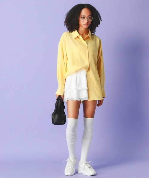 FOREVER 21（フォーエバー トゥエンティーワン）の「【2025SS】コットンレースミニスカート（スカート・レディース・オフホワイト/ブラック・FREE）」の4枚目の写真