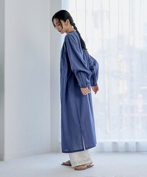 coen（コーエン）の「MARKET（マーケット）マエアキギャザー シャツ ワンピース（シャツワンピース・レディース・ブラック/ネイビー/オフホワイト・FREE）」の9枚目の写真