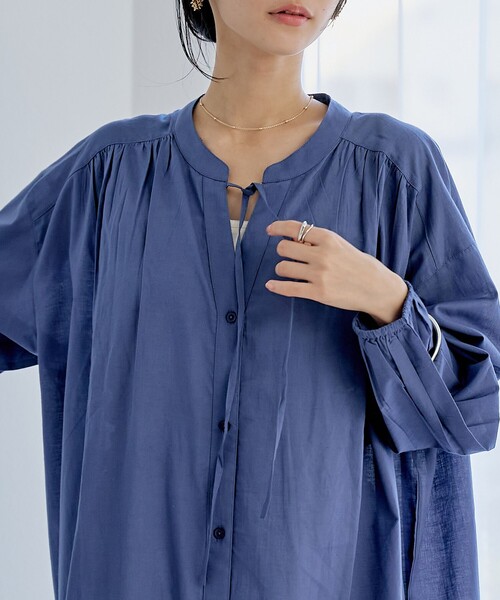 coen（コーエン）の「MARKET（マーケット）マエアキギャザー シャツ ワンピース（シャツワンピース・レディース・ブラック/ネイビー/オフホワイト・FREE）」の12枚目の写真