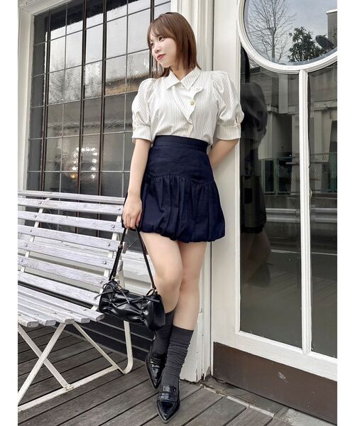 マルチボタンデザインブラウス 半袖 白黒ストライプ dazzlin マルチボタンデザインブラウス[品番：MKSW0063386]｜dazzlin