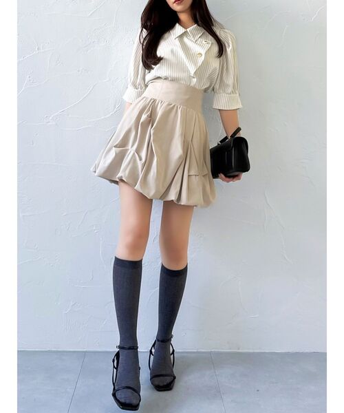 dazzlin（ダズリン）の「マルチボタンデザインブラウス（シャツ/ブラウス・レディース・オフホワイト/グレー/その他1/ネイビー/グリーン・FREE）」の19枚目の写真