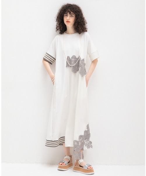 AULA AILA（アウラアイラ）の「パーツレースカットアンドソウンワンピース（ワンピース・レディース・ブラック/ラベンダー/オフホワイト・0）」の17枚目の写真