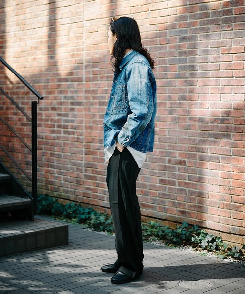 CONZ(コンズ)の「別注 WAVE TUCK PANTS(スラックス・メンズ・ブラック/ダークグレー・M/L)」の11枚目の写真