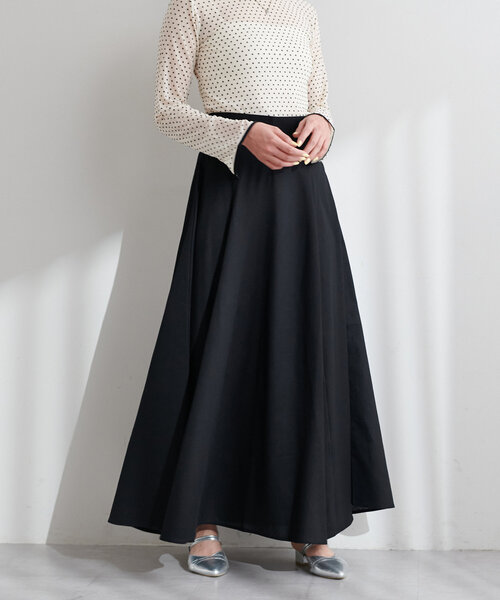 natural couture（ナチュラルクチュール）の「綿麻ハイウエストサーキュラースカート（スカート・レディース・その他1/ブルー/ブラック/ライトベージュ・LARGE/MEDIUM）」の2枚目の写真