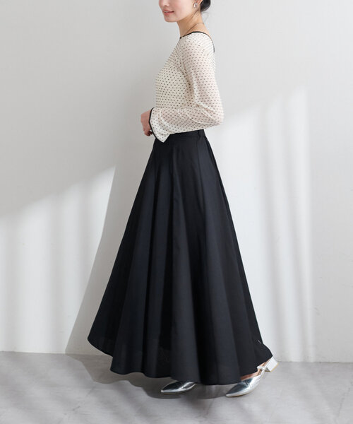 natural couture（ナチュラルクチュール）の「綿麻ハイウエストサーキュラースカート（スカート・レディース・その他1/ブルー/ブラック/ライトベージュ・LARGE/MEDIUM）」の6枚目の写真