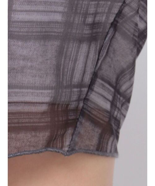 EMODA（エモダ）の「ラッフルハングクロップドブラウス（シャツ/ブラウス・レディース・グレー/ホワイト/ブルー・FREE）」の10枚目の写真