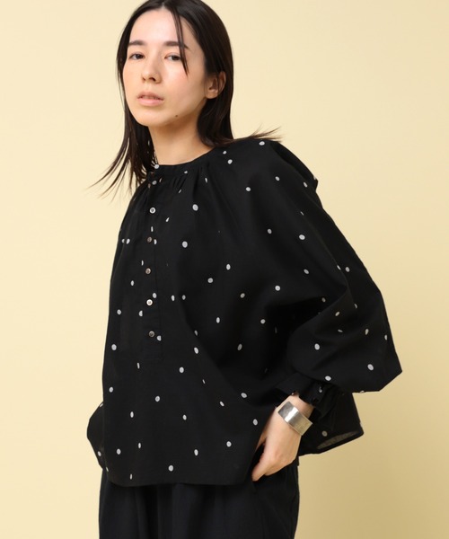 RNA-N(アールエヌエーエヌ)の「B2884 コットンリネンドットブラウス(シャツ/ブラウス・レディース・キナリ/ブラック/グリーン・FREE)」の14枚目の写真