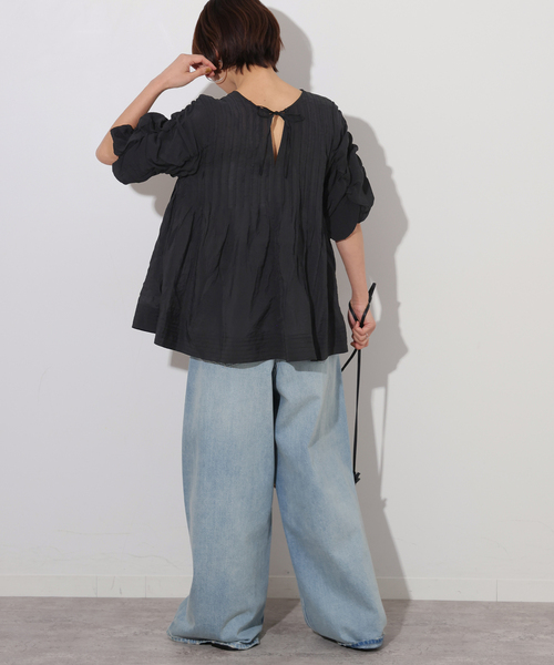 Torrazzo Donna（トラッゾドンナ）の「【TORRAZZO DONNA/トラッゾドンナ】2WAY TACK TOPS：ブラウス（シャツ/ブラウス・レディース・サックスブルー/ブラック/ホワイト・FREE）」の13枚目の写真
