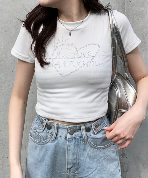 lilful(リルフル)の「ラインストーン ハートレタリングロゴ コンパクトピチT(Tシャツ/カットソー・レディース・ホワイト/ブラック・M/S)」の16枚目の写真