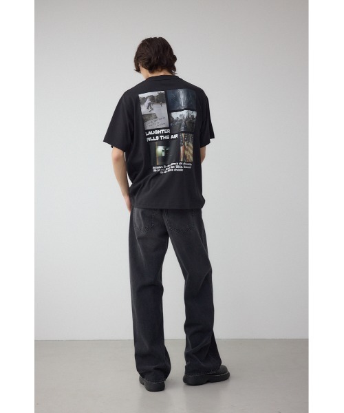 AZUL by moussy（アズールバイマウジー）の「バックフォトグラフィックTシャツ（Tシャツ/カットソー・メンズ・ホワイト/ブラック/ライトイエロー・SMALL/MEDIUM/LARGE）」の17枚目の写真