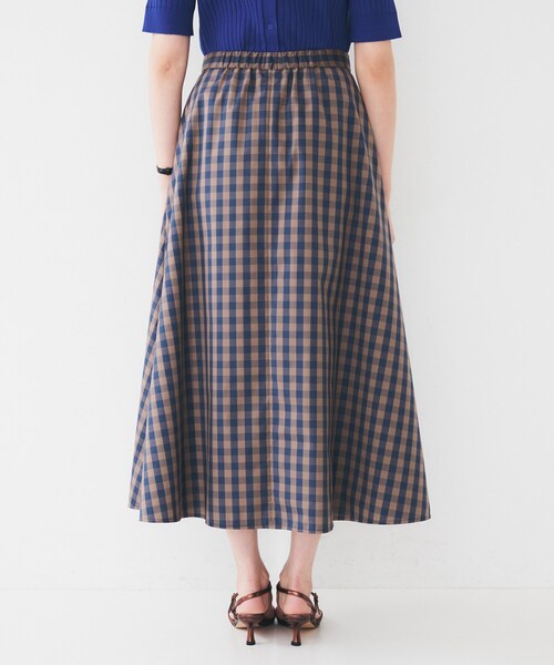 UNTITLED(アンタイトル)の「【後ろウエストゴム/洗える】ギンガムチェックAラインスカート(スカート・レディース・ブラウン系その他3/ブラック系1・46/48/50/00/01/02/03/44/42/04)」の8枚目の写真