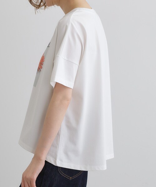 grove（グローブ）の「【コラボITEM】DILIGENCE PARLOUR フォトフレアTシャツ（Tシャツ/カットソー・レディース・ホワイト系3/オフホワイト・02/03/01/04/05）」の10枚目の写真