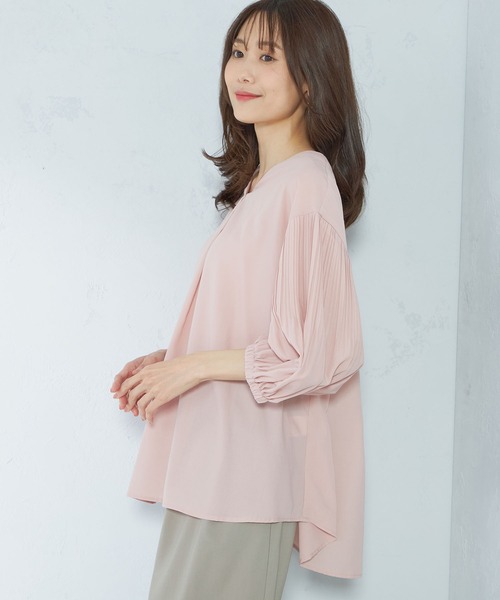 GALLORIA(ギャローリア)の「袖プリーツブラウス(シャツ/ブラウス・レディース・スモークピンク/ネイビー/ライトブルー・LL/S/M/L)」の12枚目の写真