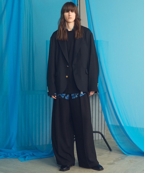 MAISON SPECIAL（メゾンスペシャル）の「《UNISEX》Triacetate Prime-Wide Two-tuck Slacks/トリアセテートプライムワイドツータックスラックス【MAISON SPECIAL/メゾンスペシャル】■セットアップ対応■（スラックス・メンズ・ブラック/グレイッシュベージュ/チャコールグレー/ブルー・0/1/2）」の11枚目の写真