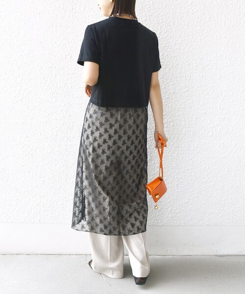 SHIPS(シップス)の「【WEB限定】ラッセル レース ドッキング TEE(Tシャツ/カットソー・レディース・ブラック/オフホワイト・ONE SIZE)」の14枚目の写真