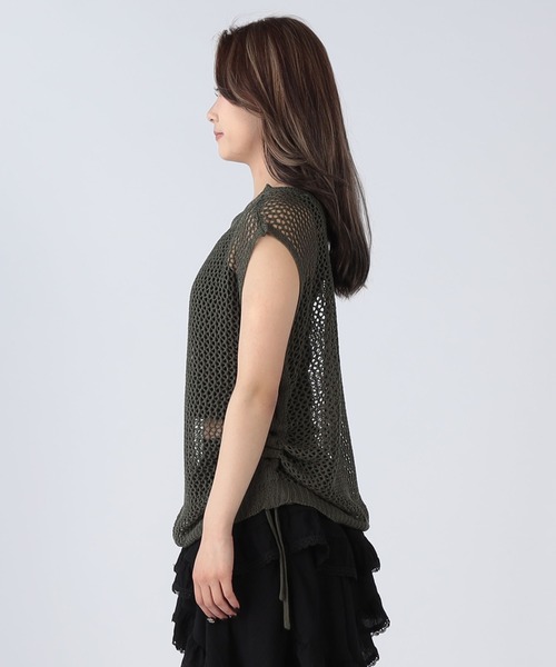 CECIL McBEE(セシルマクビー)の「接触冷感ウォッシャブルサイドドロストニットトップス(ニット/セーター・レディース・ベージュ/チャコールグレー/カーキ/ブラック・MEDIUM)」の10枚目の写真