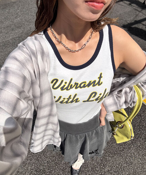 CIAOPANIC(チャオパニック)の「配色リブロゴタンクトップ(キャミソール・レディース・ホワイト/アイボリー/チャコールグレー・ONE SIZE)」の2枚目の写真