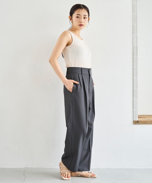 mil(ミル)の「ハイウエスト センタープレスパンツ(その他パンツ・レディース・チャコールグレー/ライトベージュ/グレイッシュベージュ・S-Short/M-Short/S-Regular)」の5枚目の写真