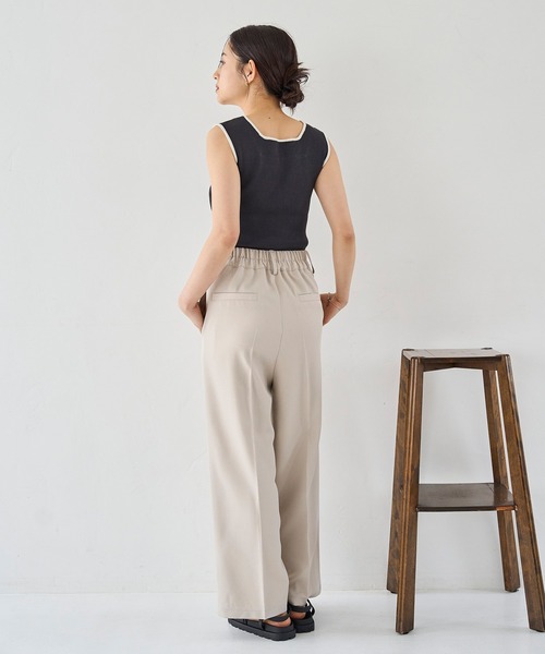 mil(ミル)の「ハイウエスト センタープレスパンツ(その他パンツ・レディース・チャコールグレー/ライトベージュ/グレイッシュベージュ・S-Short/M-Short/S-Regular)」の11枚目の写真