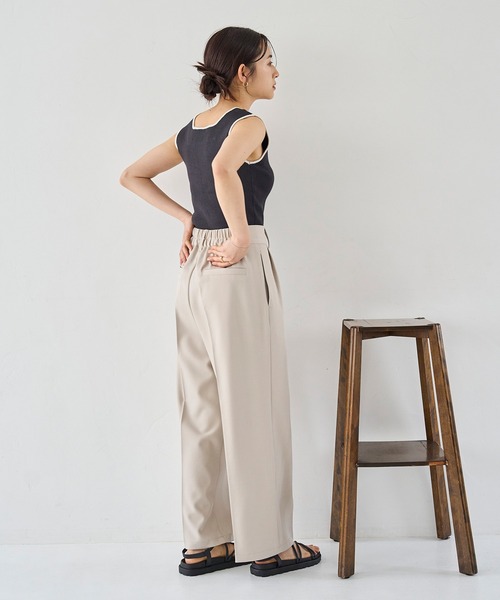 mil(ミル)の「ハイウエスト センタープレスパンツ(その他パンツ・レディース・チャコールグレー/ライトベージュ/グレイッシュベージュ・S-Short/M-Short/S-Regular)」の12枚目の写真