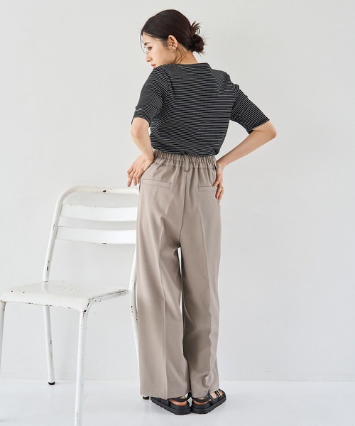 mil(ミル)の「ハイウエスト センタープレスパンツ(その他パンツ・レディース・チャコールグレー/ライトベージュ/グレイッシュベージュ・S-Short/M-Short/S-Regular)」の18枚目の写真