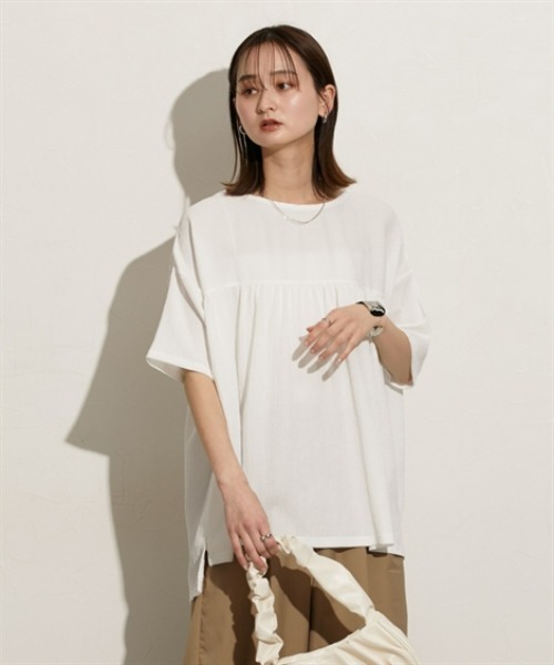 nissen（ニッセン）の「シャーリング素材裾フレアプルオーバー（Tシャツ/カットソー・レディース・ブラウン系1/ブラック/オフホワイト/ブラック系1・M/L）」の7枚目の写真